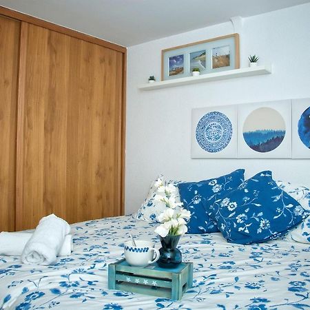 Lyrioshomes Apartamento Montano Center Malaga Exterior photo